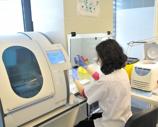 El Hospital Universitario de Gran Canaria Dr. Negrín realiza estudios de farmacogenética para mejorar la seguridad y eficacia de determinados  tratamientos farmacológicos