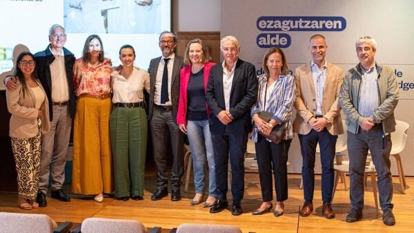 Los hospitales Clínico San Cecilio y el Virgen del Rocío ganan un premio nacional de salud digital